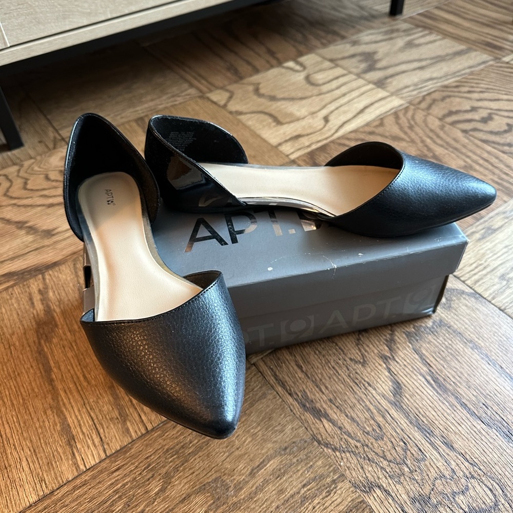 Apt. 9 flats - size 10 never worn